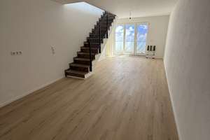 Zuhause mit 4,5 Zimmern und Terrasse/Garten  in Ingolstadt – Die vollständige Adresse der Immobilie erhältst du vom Anbieter., 85055 Nordost, Ingolstadt – Vorschaubild 9