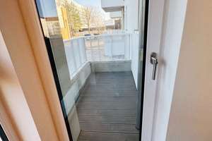 Modernes möblierte Apartment direkt in Adlershof mit Balkon und Abstellkammer!!! – Glienicker Weg 136, 12489 Adlershof, Berlin – Vorschaubild 6