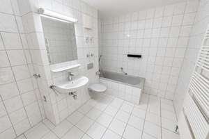 Seltene Gelegenheit: Maisonettewohnung mit Dachterrasse und Skylineblick! – 60329 Gallus, Frankfurt am Main – Vorschaubild 12