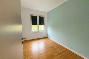 Moderne 3-Zimmer-Wohnung mit offenem Wohnkonzept, 2 Bädern, neuer Einbauküche und eigenem Garten! – Die vollständige Adresse der Immobilie erhältst du vom Anbieter., 14469 Bornstedt, Potsdam – Vorschaubild 8