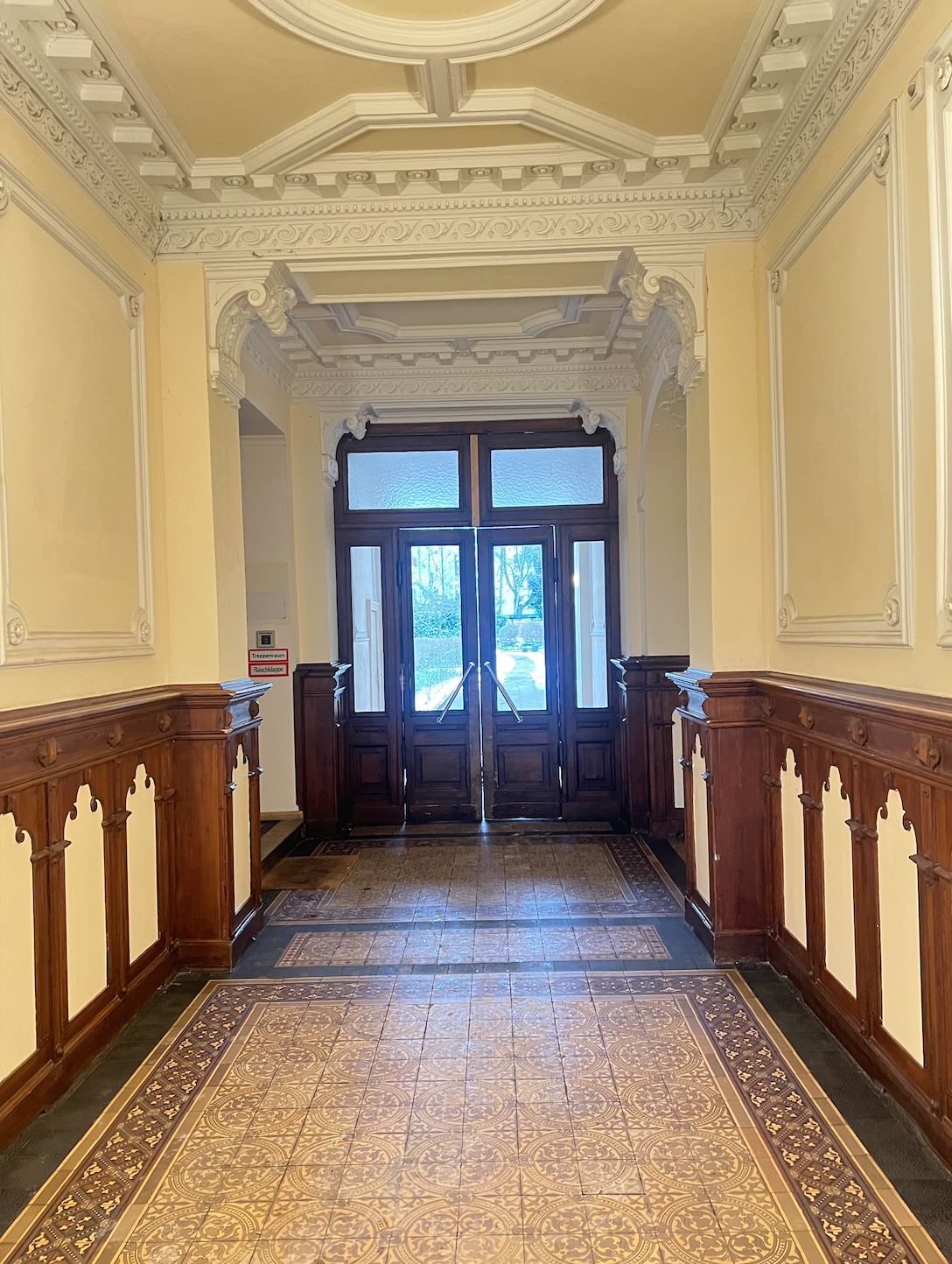 Bestlage Charlottenburg nahe Savignyplatz:Ruhige Altbauwohnung im Seitenflügel, Berlin – Bild 1