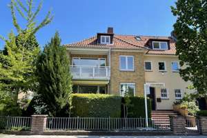 Stilvolle 4,5 Zi.-Wohnung mit Balkon & Garage nahe den Herrenhäuser Gärten