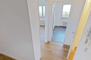 Moderne 3-Zimmer-Wohnung mit BALKON und toller Aussicht in Lübeck-St. Jürgen – 23562 Sankt Jürgen, Lübeck – Vorschaubild 13
