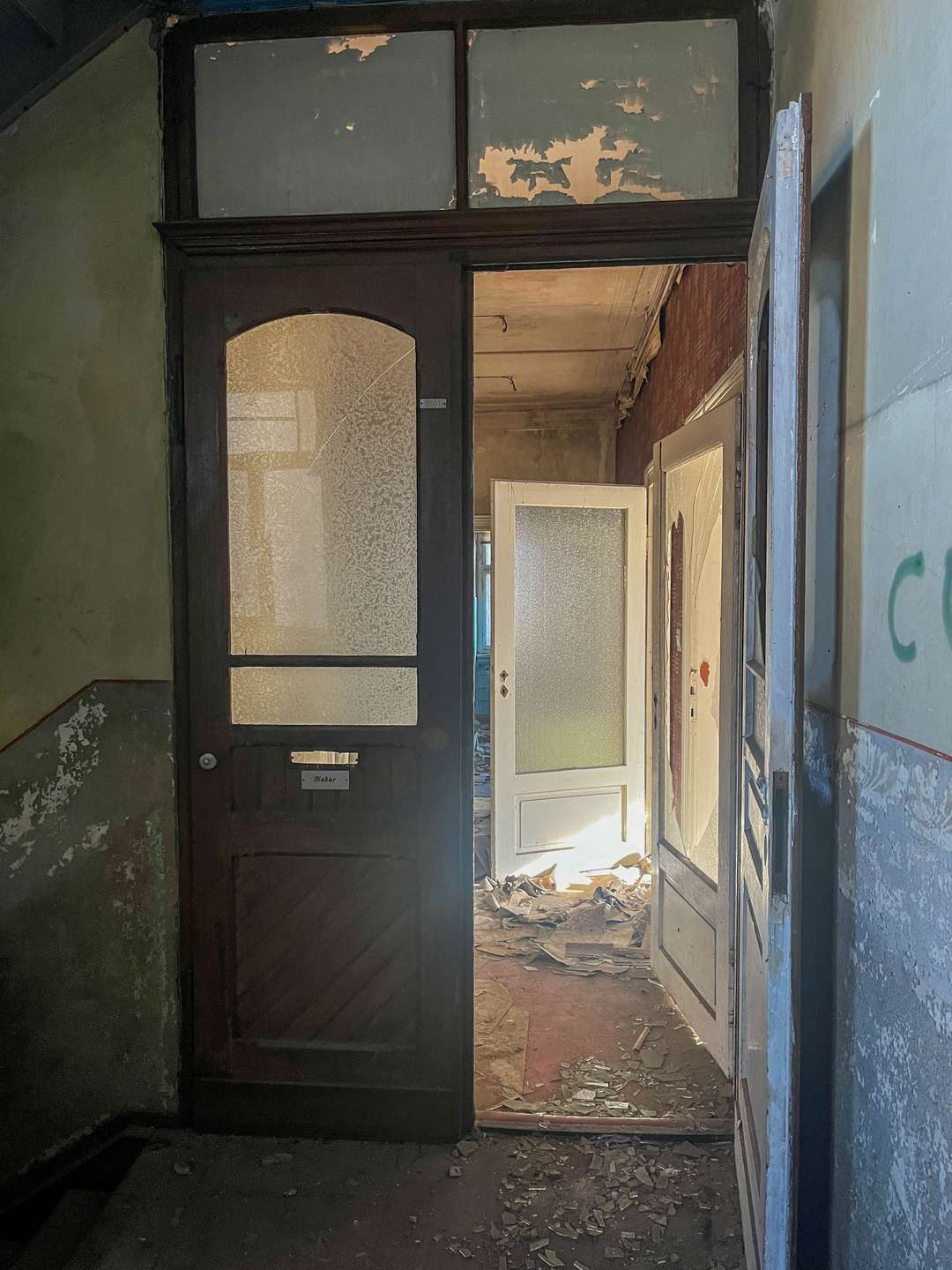 Imposantes Eckhaus im Stadtzentrum, Altenburger Land Kreis – Bild 1