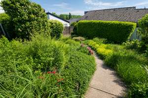 Doppelhaushälfte mit sonnigem Garten im Schlebuscher Malerviertel – Die vollständige Adresse der Immobilie erhältst du vom Anbieter., 51375 Schlebusch, Leverkusen – Vorschaubild 16