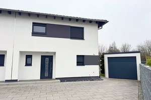 Eleganz und Exklusivität –  Top modernes Einfamilienhaus (DHH) – Die vollständige Adresse der Immobilie erhältst du vom Anbieter., 67269 Grünstadt – Vorschaubild 2