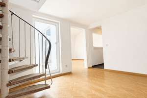 Ziehen Sie sofort ein - Maisonette-DG-Wohnung mit Loggia in Johanneskirchen – Die vollständige Adresse der Immobilie erhältst du vom Anbieter., 81927 Johanneskirchen, München – Vorschaubild 16