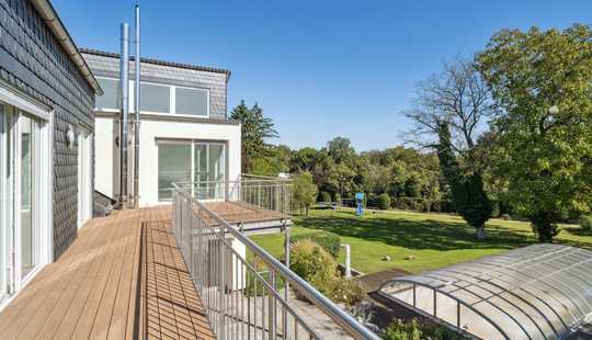 Bild von Viel Raum zum Leben - Großzügiges Anwesen mit parkähnlichem Garten