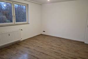 Wuppertal-Elberfeld, Schwesterstaße, gepflegtes Haus, nette Mieter – Schwesterstraße 35, 42285 Elberfeld, Wuppertal – Vorschaubild 9