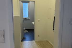 Moderne 2-Zimmer-Wohnung mit Einbauküche in Krefeld Cracau – Alte Linner Straße 73, 47799 Cracau, Krefeld – Vorschaubild 4