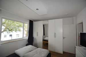 Helle 2- Zimmer-Wohnung mit Balkon – im schönen KR-Bockum – Rott 104, 47800 Krefeld – Vorschaubild 2