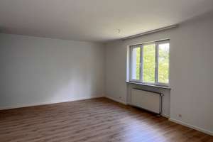 *  Ruhige Lage, helle Wohnung mit Wintergarten  - ID 6579  * – Die vollständige Adresse der Immobilie erhältst du vom Anbieter., 1187 Südvorstadt-West, Dresden – Vorschaubild 3