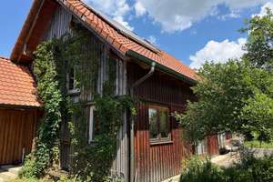 Großzügiges Einfamilienhaus mit Traumgrundstück und Hobbywerkstatt - Offene Besichtigung am 01.08. – Seefeld 5, 94345 Aholfing – Vorschaubild 2