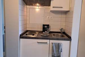 NUR FÜR STUDENTEN/ AUSZUBILDENDE - Charmantes 1-Zimmer-Studentenapartment in Hamburg mit Balkon – Berner Heerweg 183a+185, 22159 Farmsen-Berne, Hamburg – Vorschaubild 2