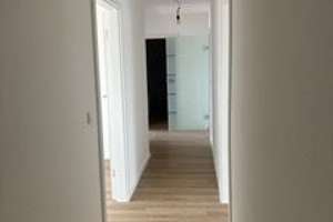 Top DG-Wohnung, große Küche, Gäste WC + Fenster, Abstellraum und Fernblick über Barmen – Heidter Berg 25, 42283 Heckinghausen, Wuppertal – Vorschaubild 12