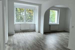 Großzügig geschnittene 4,5-Zimmerwohnung! – Sallstraße 48, 30171 Südstadt, Hannover – Vorschaubild 1