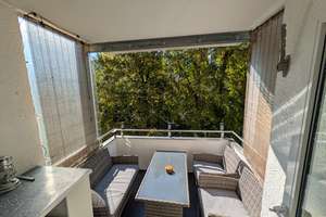 Kernsaniert: Helle 3-Zimmer-Wohnung mit Balkon in München-Fürstenried-West