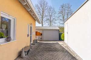 Lichtdurchflutetes Einfamilienhaus mit Photovoltaik, eigenem Garten und Garage. – Die vollständige Adresse der Immobilie erhältst du vom Anbieter., 84048 Mainburg – Vorschaubild 24