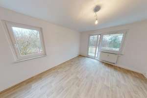Tolle Balkonwohnung mit großer Dusche – Scheffelstr. 60, 9120 Helbersdorf, Chemnitz – Vorschaubild 2