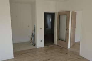 Helle gepflegte 2 Zimmer Wohnung Duisburg Wanheimerort 1OG 58 m² – Fischerstraße 52, 47055 Wanheimerort, Duisburg – Vorschaubild 7