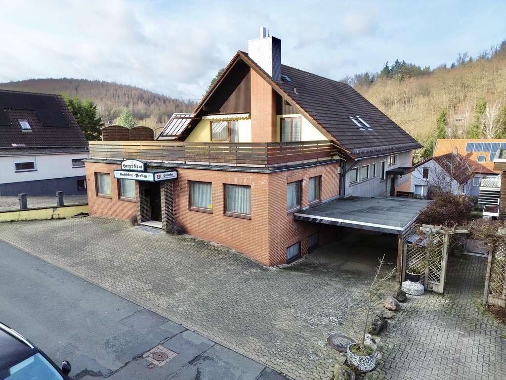 Immobilie in Langelsheim - Ehemalige Pension in Wolfshagen - aufteilbar in bis zu fünf Wohneinheiten - Bild 1