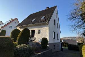 Charmantes Einfamilienhaus mit großem Garten und Fernblick in Vlotho – Die vollständige Adresse der Immobilie erhältst du vom Anbieter., 32602 Vlotho – Vorschaubild 3