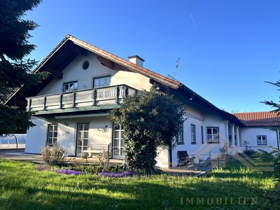 Open House am Sonntag, 26.7.26 von 10 bis 14 Uhr!
Einfamilienhaus mit viel Platz für die Familie