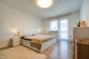 MÖBLIERT - CLASSIC STYLE - 3-Zimmer-Wohnung in Vaihingen – Die vollständige Adresse der Immobilie erhältst du vom Anbieter., 70563 Österfeld, Stuttgart – Vorschaubild 10