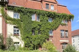Frisch renovierte 3-Zimmer-Wohnung im Altbau!