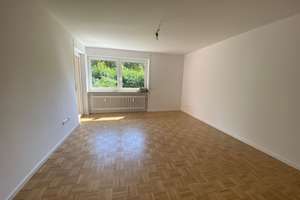  Familienfreundliche 3 ZKB mit Loggia und kleinem gemeinschaftlichem Gartenanteil zu vermieten