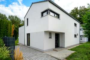 Exklusiv verfügbar: Letztes Einfamilienhaus jetzt zum Top-Preis! – Hedemann Straße 34, 15806 Zossen – Vorschaubild 1
