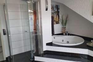 Moderne Dachterrassenwohnung mit Fernblick – Stellplatz inklusive – Die vollständige Adresse der Immobilie erhältst du vom Anbieter., 42369 Ronsdorf, Wuppertal – Vorschaubild 14