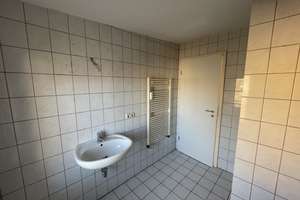 2- Zimmer Dachgeschoss-Wohnung mit Stellplatz in Stadtfeld – Uhlandstraße 9, 39108 Stadtfeld Ost, Magdeburg – Vorschaubild 19