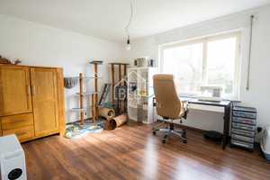 Viel Platz für die Familie – Zwei Wohneinheiten 
mit Garten, Garage und Ausbaupotential – Rems-Murr-Kreis – Vorschaubild 13
