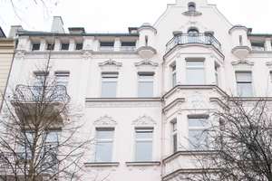 ruhige 3 Zimmer Wohnung mit zwei Balkonen, provisionsfrei