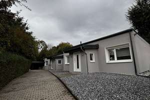 Zwei komplett sanierte Bungalows auf großem Grundstück – Eigennutzung & Kapitalanlage kombiniert!