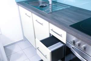Charmante, möblierte 1-Zimmer-Wohnung in Schwabing-West – zentrale Lage, ruhiger Hinterhof – Schleißheimerstraße 124, 80797 Neuschwabing, München – Vorschaubild 11