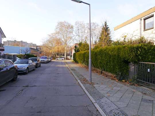 Sanierungsbedürftiges Haus nahe der Fritz-Erler-Allee - Bild 26