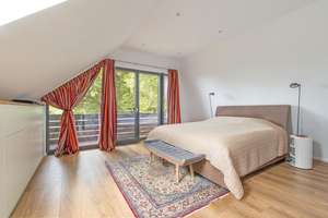 Exklusive Architektenvilla mit vielen Finessen am Landschaftsschutzgebiet in Pinneberg – Die vollständige Adresse der Immobilie erhältst du vom Anbieter., 25421 Pinneberg – Vorschaubild 16