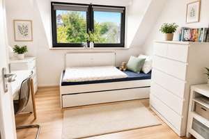 Schöne, helle 3 Zimmerwohnung  Dachgeschoss mit Balkon zu vermieten. – Die vollständige Adresse der Immobilie erhältst du vom Anbieter., 50997 Rondorf, Köln – Vorschaubild 3