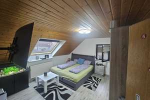 Ihr neues Zuhause in Sugenheim – Großzügig, modernisiert und bezugsfrei ab Dezember – Die vollständige Adresse der Immobilie erhältst du vom Anbieter., 91484 Sugenheim – Vorschaubild 19