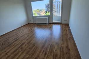 Schöne 30 m² 1-Zimmer Wohnung mit Balkon und Stellplatz – Wüstenhöferstraße 200, 45355 Borbeck-Mitte, Essen – Vorschaubild 2
