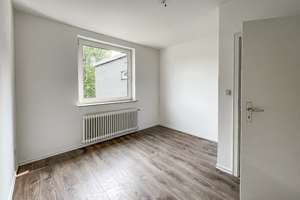 3,5 Zimmer – frisch renoviert – ruhige Lage – Balkon – Gaußstraße 8, 44879 Dahlhausen, Bochum – Vorschaubild 8