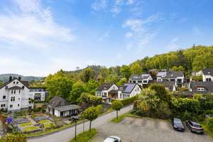 Elegante Wohnung in historischer Villa mit exklusiver Ausstattung! Erst 2002 kernsaniert. – 58119 Hohenlimburg (Ortsteil), Hagen – Vorschaubild 3
