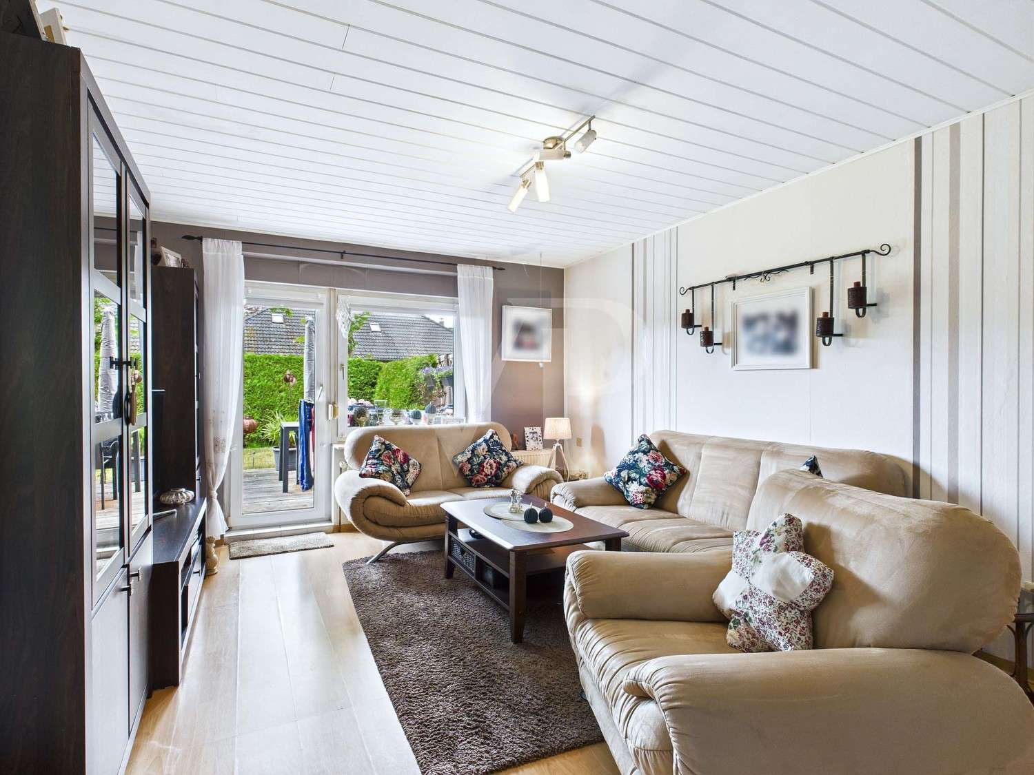 Immobilie in Aurich - Zukunftssicher investieren - Mehrparteienhaus in begehrter Lage - Bild 1