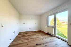 Erstbezug nach Sanierung: Moderne 3-Zimmer-Wohnung & 82 m² mit Balkon & Blick ins Grüne – Die vollständige Adresse der Immobilie erhältst du vom Anbieter., 77855 Achern – Vorschaubild 5