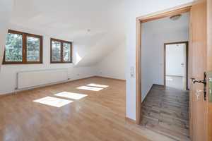 Schuch Immobilien - Raumwunder mit separater Einliegerwohnung in Blicklage – Main-Taunus-Kreis – Vorschaubild 19