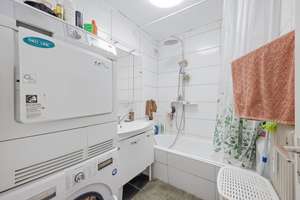 Solide Kapitalanlage: 4-Zimmer-Wohnung über den Dächern Moosachs! – Die vollständige Adresse der Immobilie erhältst du vom Anbieter., 80993 Alt-Moosach, München – Vorschaubild 9