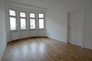Sanierte Altbauwohnung mit Balkon in Schoppershof – Die vollständige Adresse der Immobilie erhältst du vom Anbieter., 90409 Maxfeld, Nürnberg – Vorschaubild 6
