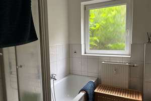 Schöne 2-3 Zimmer-Wohnung in 47226 Duisburg-Rheinhausen
"Nähe Volkspark" – Die vollständige Adresse der Immobilie erhältst du vom Anbieter., 47226 Rheinhausen-Mitte, Duisburg – Vorschaubild 11